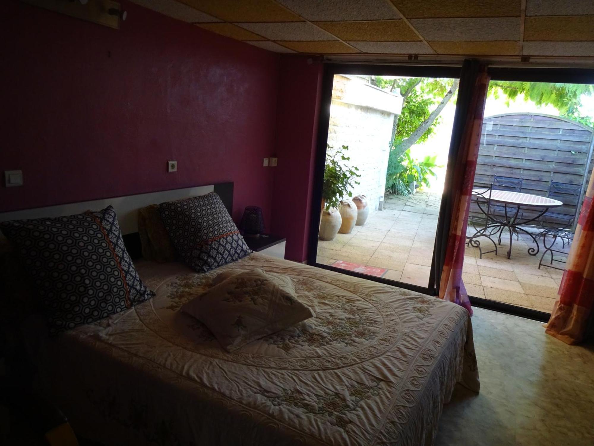 Aux Orangers Hotel Luxe Bagian luar foto